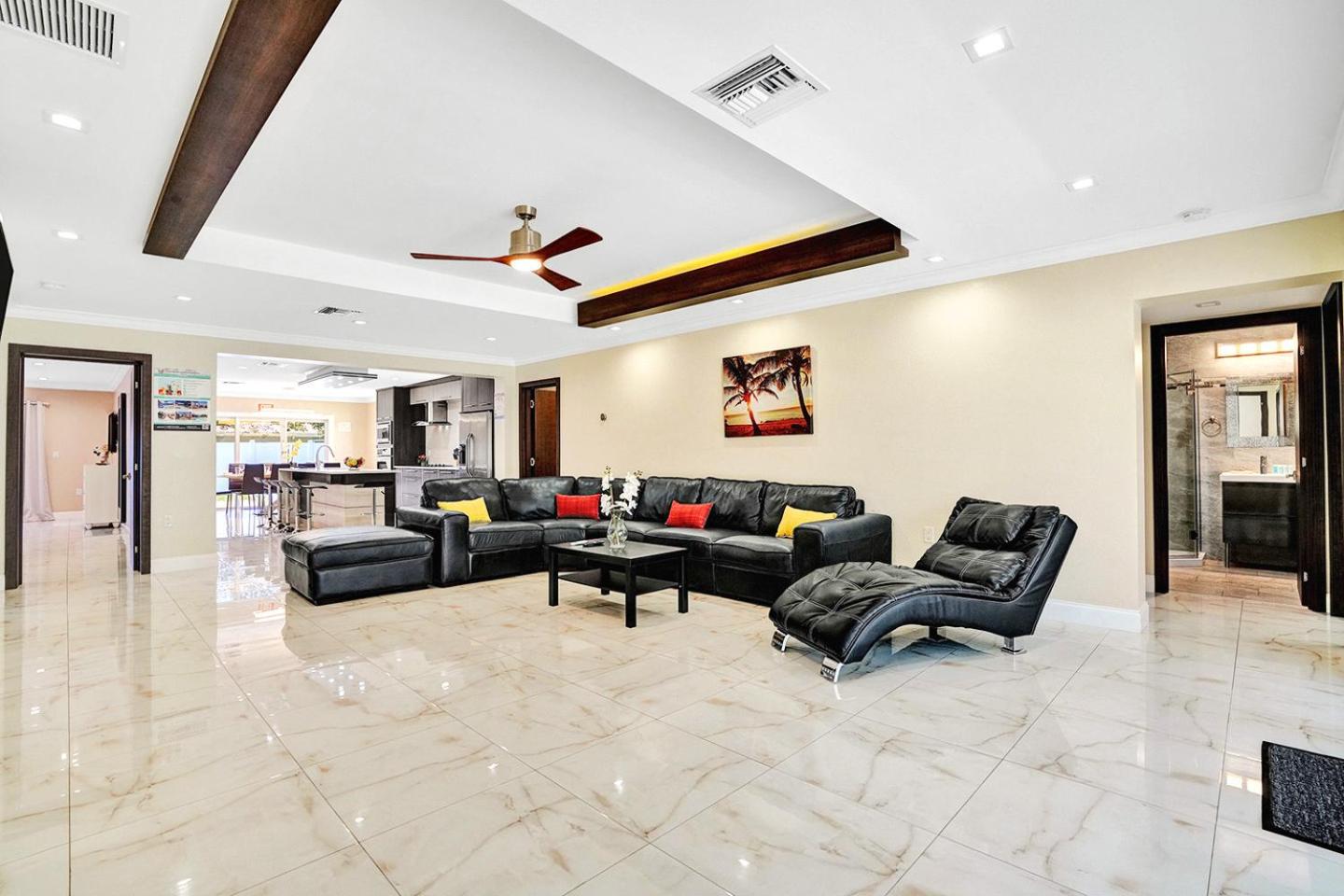 Luxury 4BR & 4BA Villa Heated Pool Minutes To Beach view 3