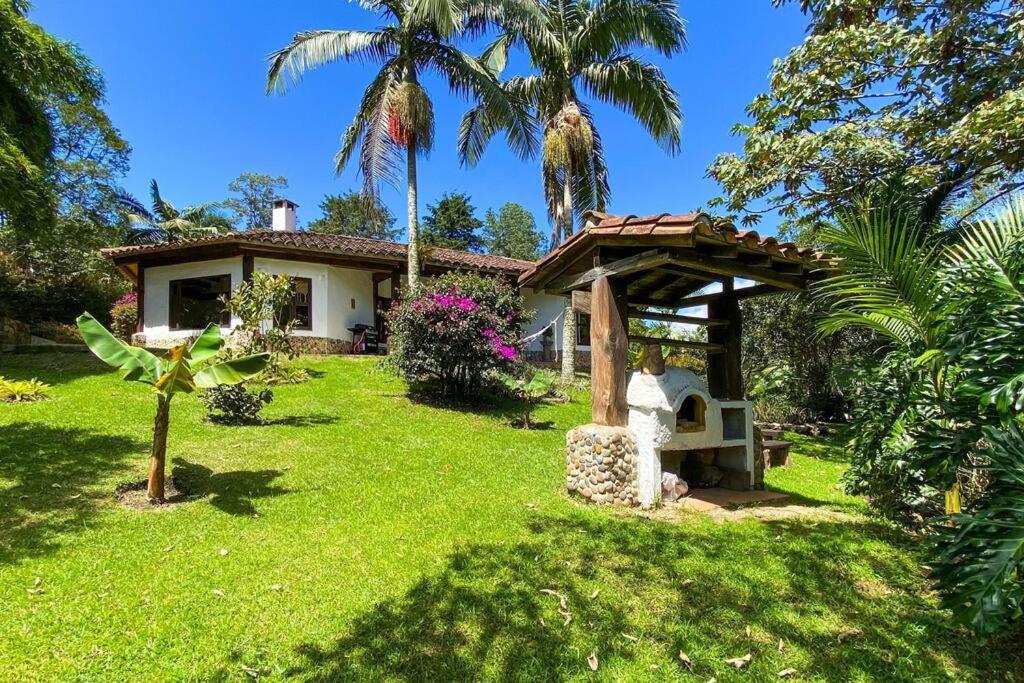 Hermosa finca en llanogrande