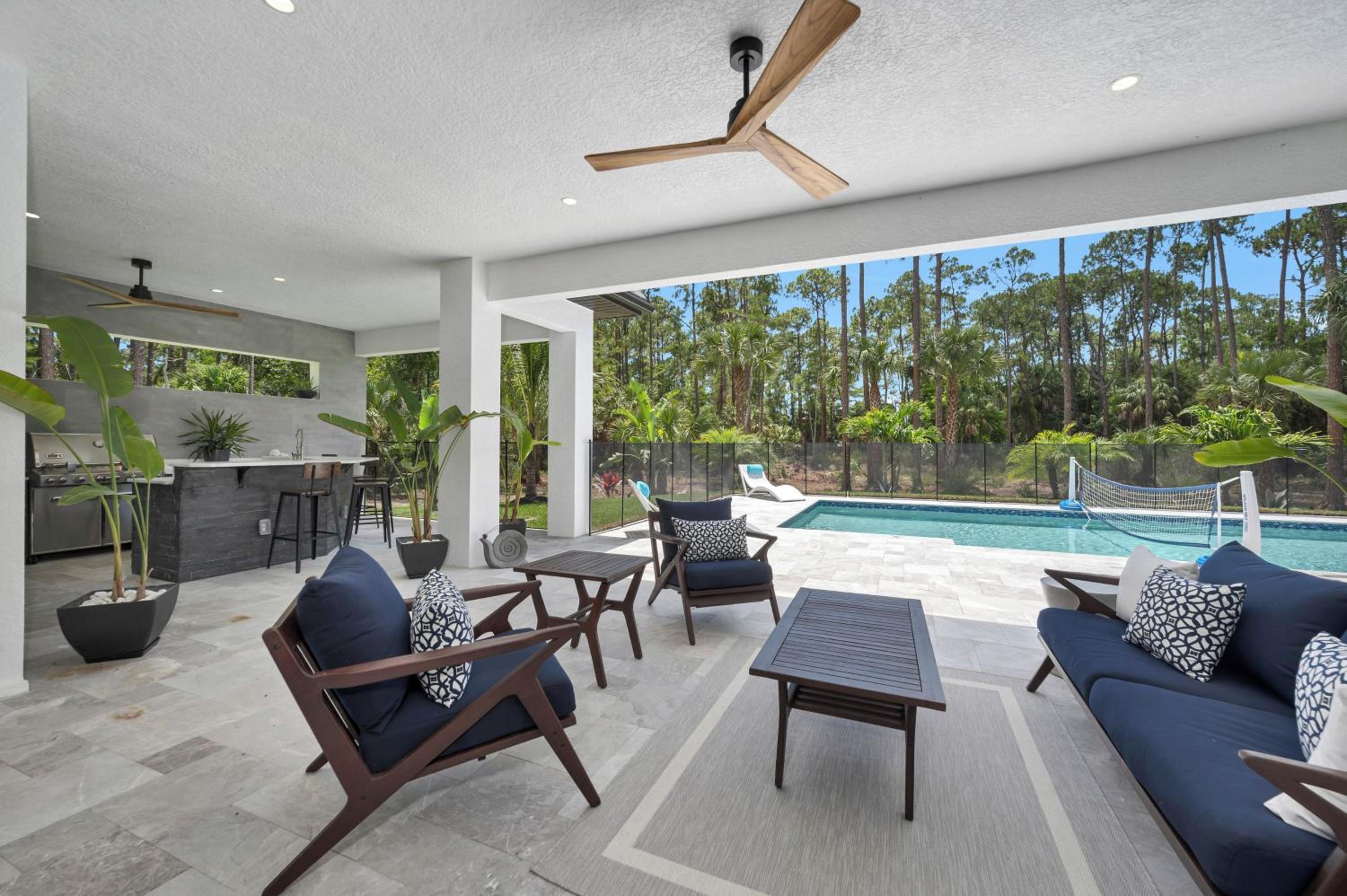 Quiet 5-BR House Heated Pool and Outdoor Kitchen view 4