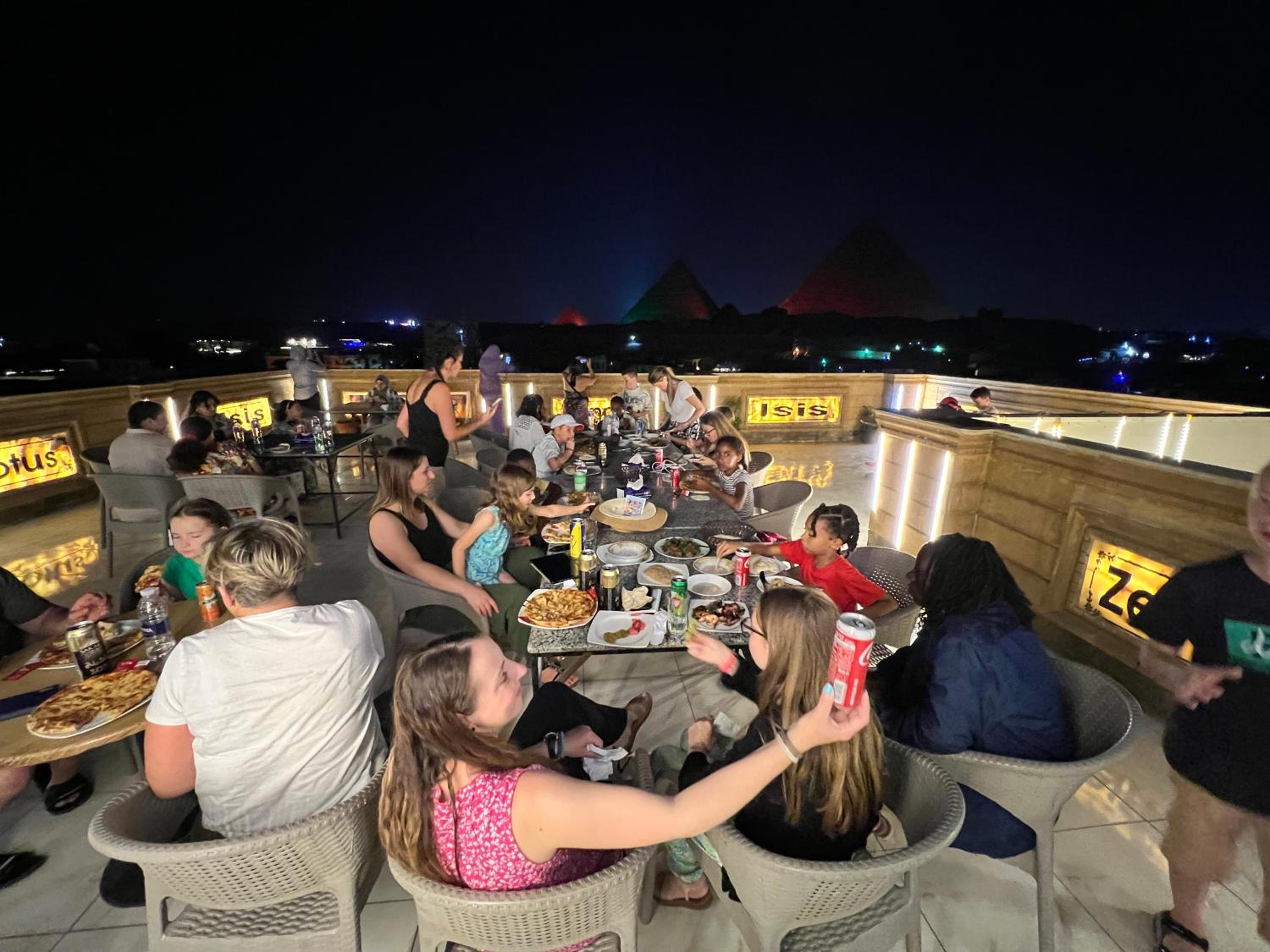 Moses Pyramids Inn