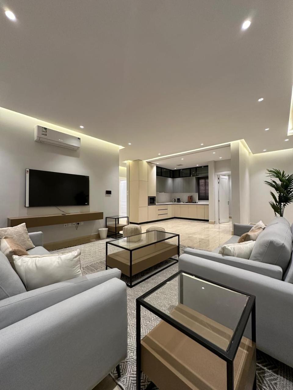 Prestigious Three Bed Rooms With Double Living Areas