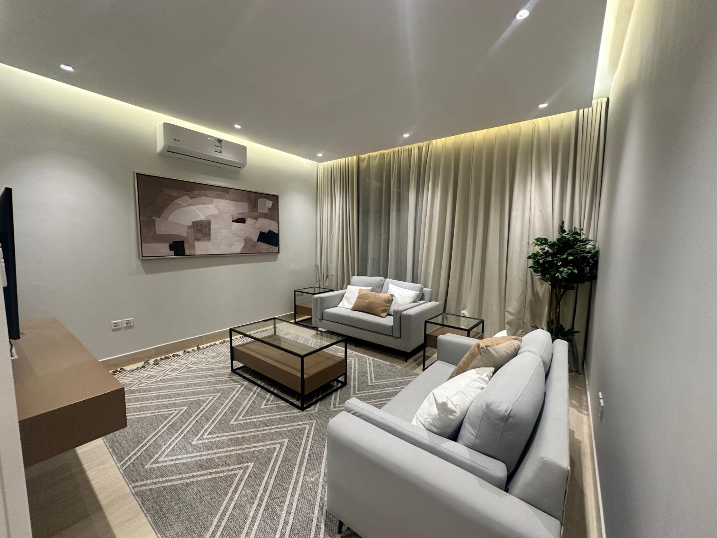 Prestigious Three Bed Rooms With Double Living Areas