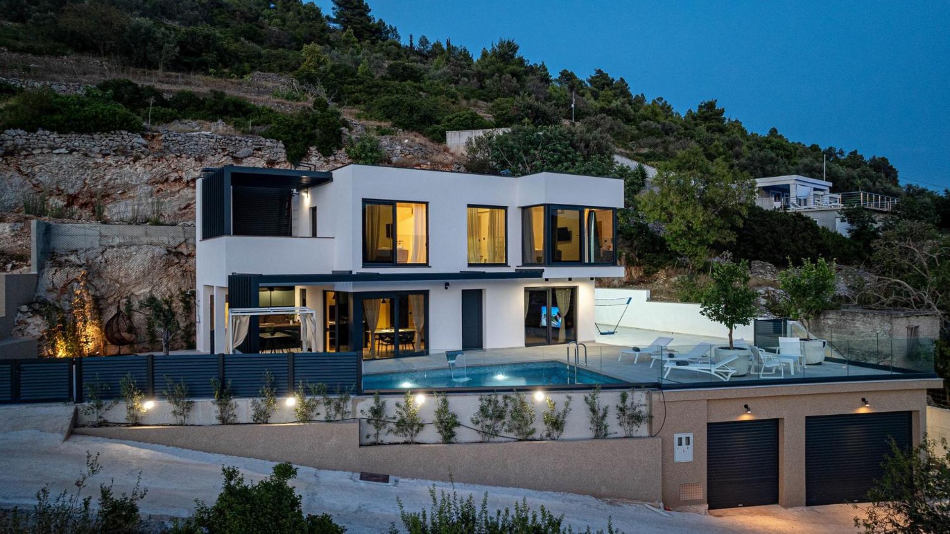 Villa View of the city view 5
