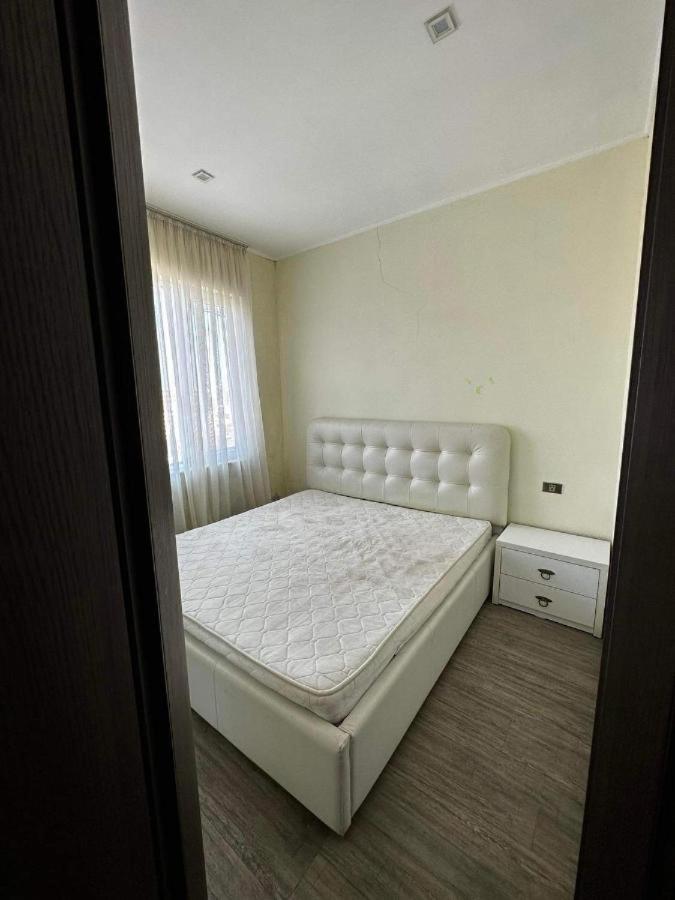 One bedroom Apartment in Batumi view 3