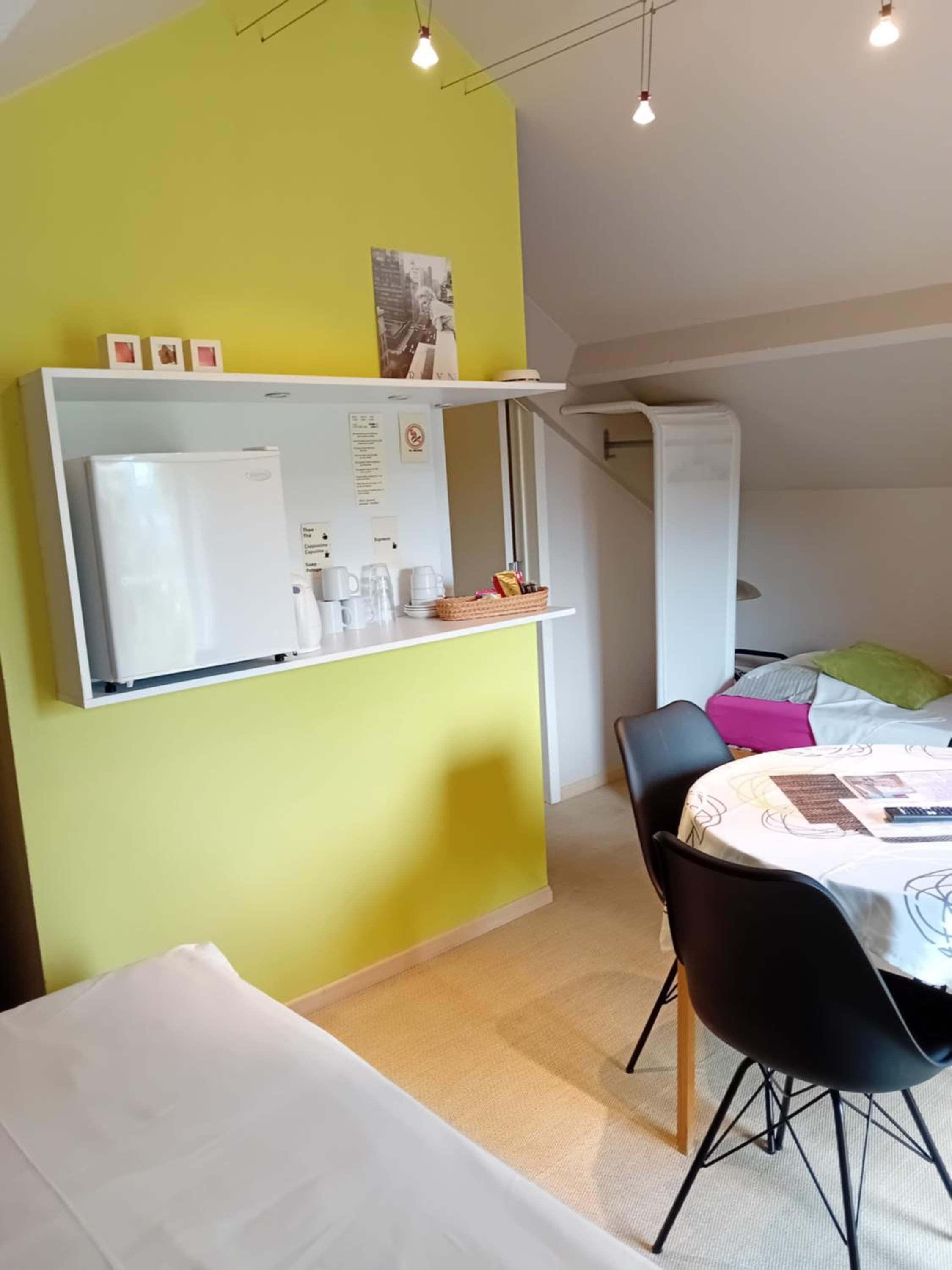 B&B Roseland