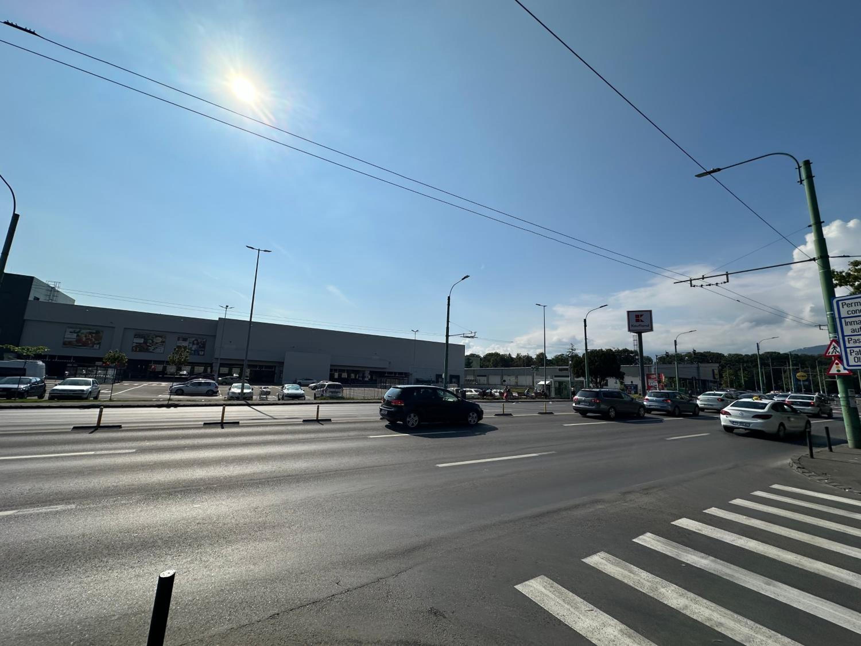 Alexandru Coresi Mall