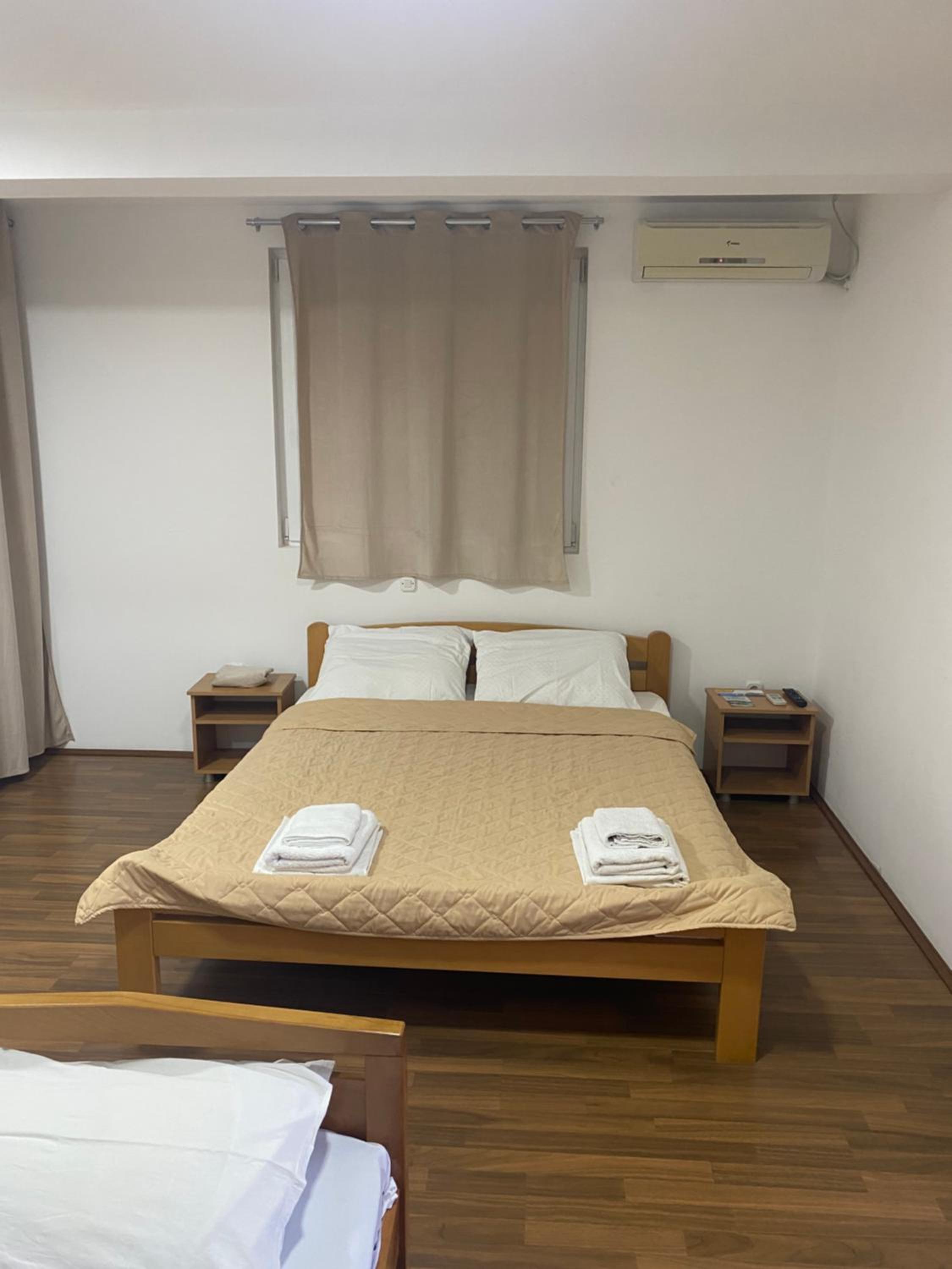 Apartments Ilija