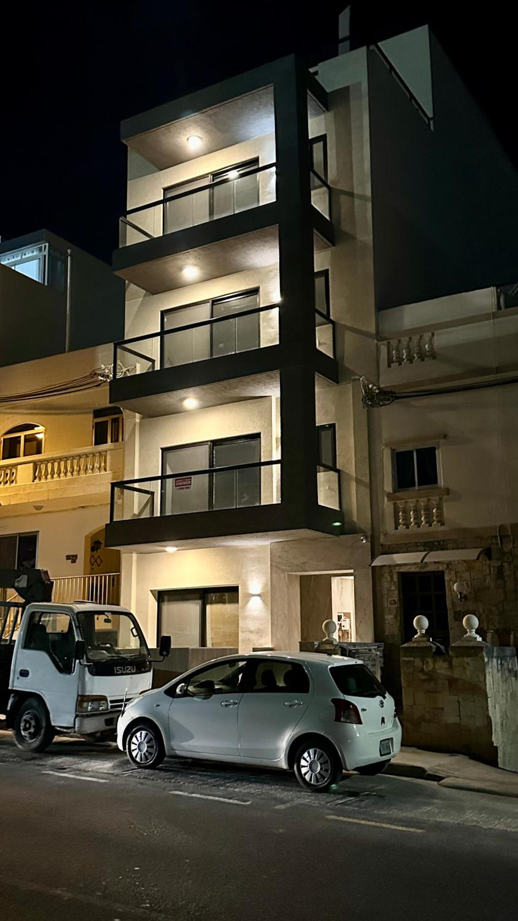 Pauliz Apartments