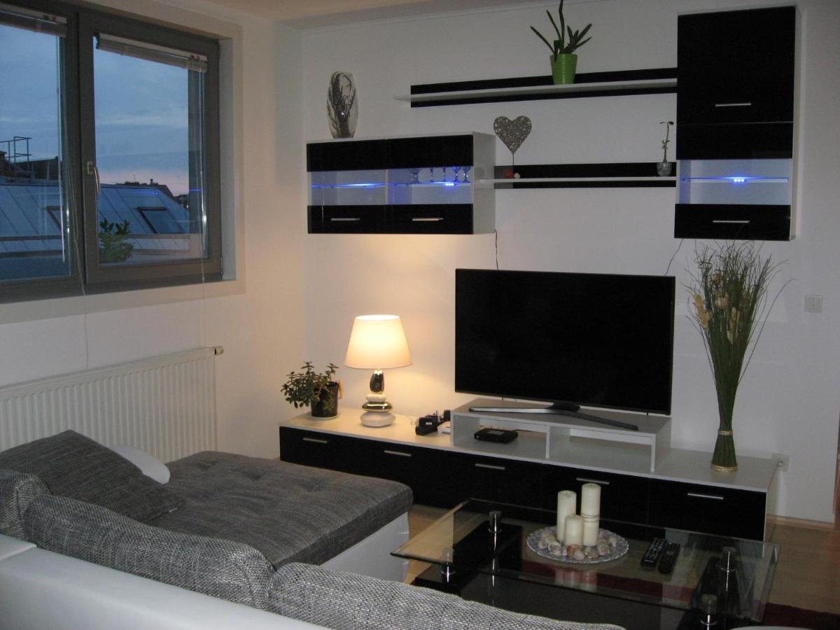 Panorama Apartment Vienna