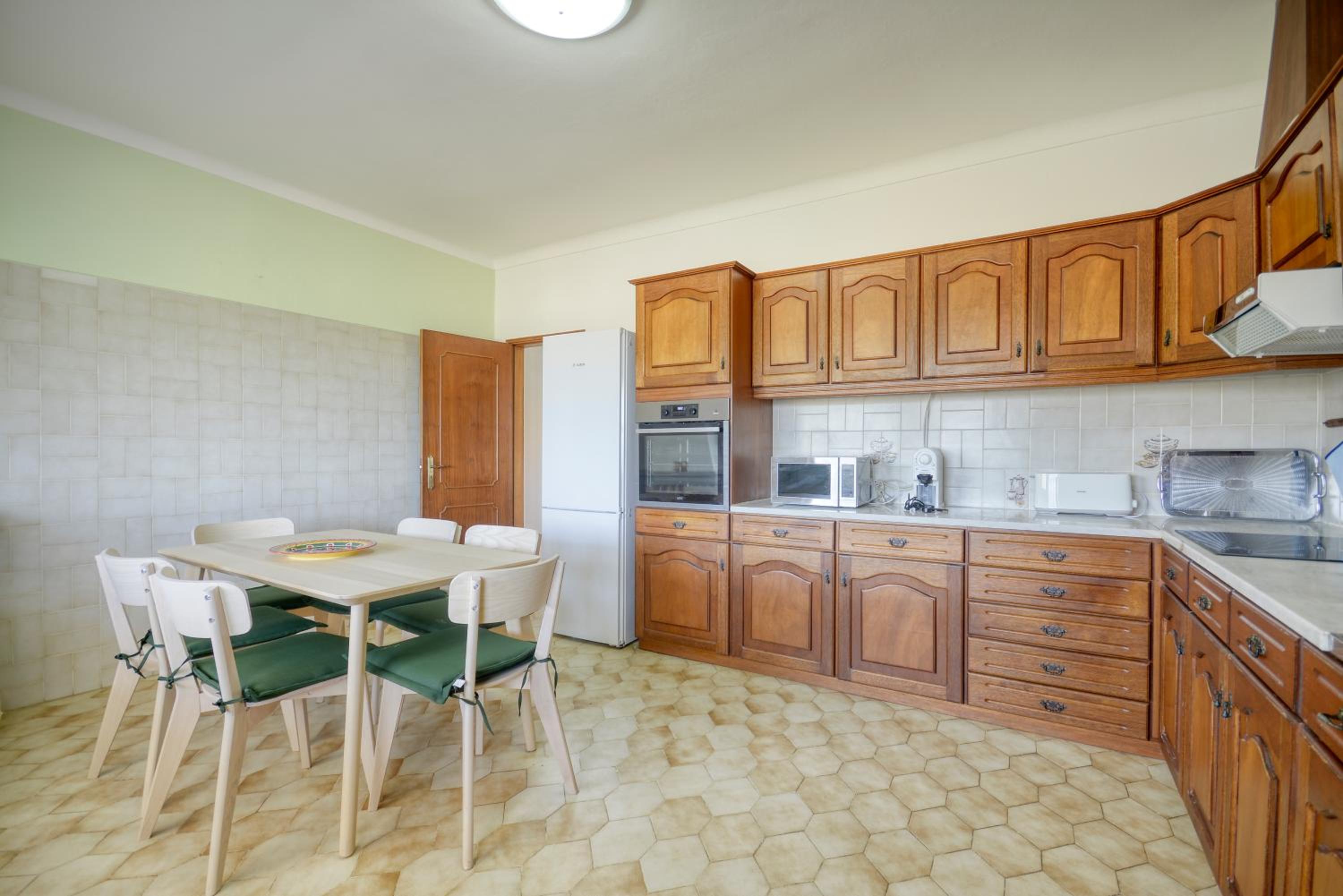 Villa Vilarinhos, Garagem AC Prestige For Home
