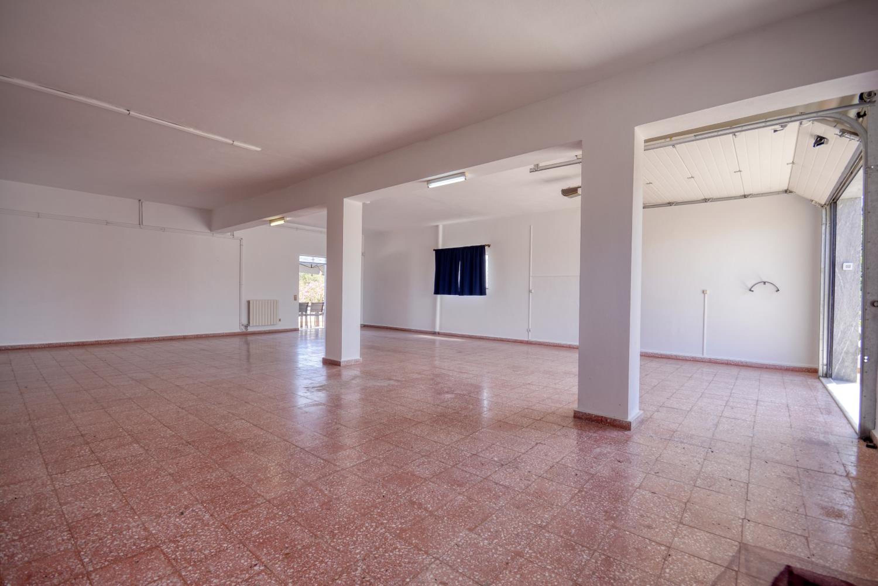 Villa Vilarinhos, Garagem AC Prestige For Home