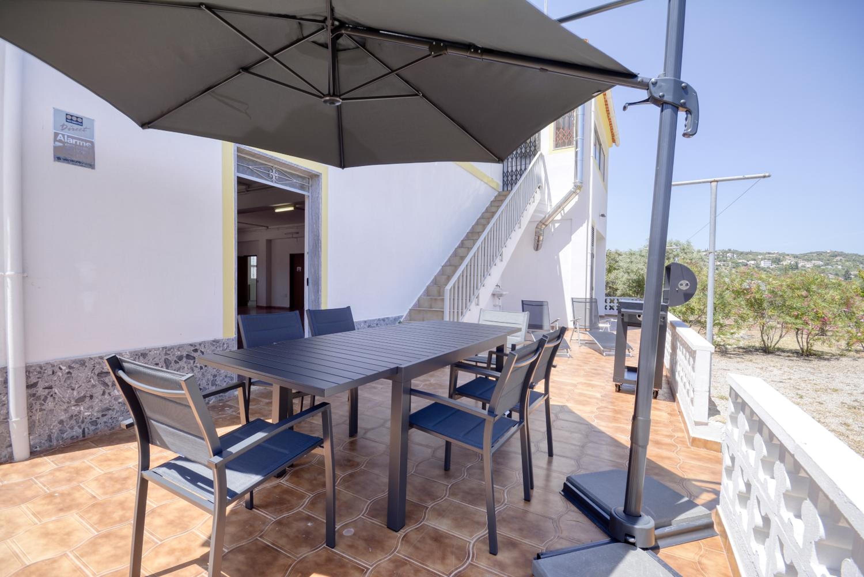 Villa Vilarinhos, Garagem AC Prestige For Home