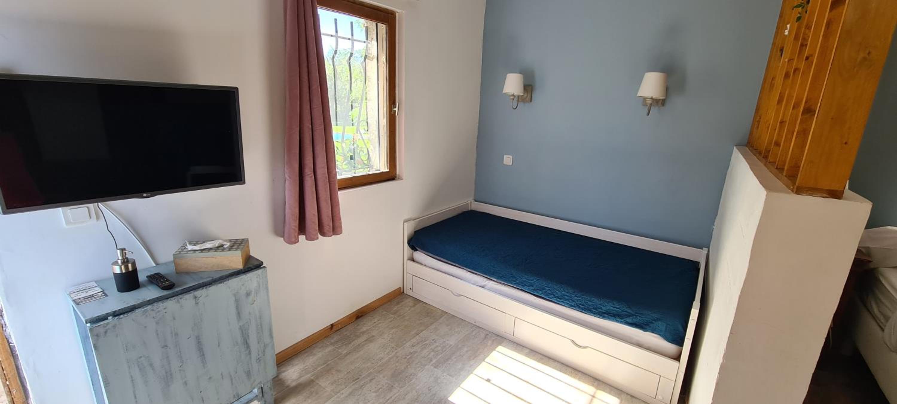 Le Mas des Cerisiers JACUZZI et SAUNA inclus pour tous les logements