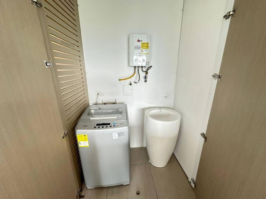 P807-Moderno apartamento en Laureles Armenia