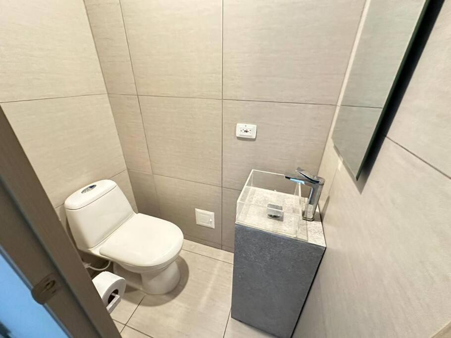 P807-Moderno apartamento en Laureles Armenia