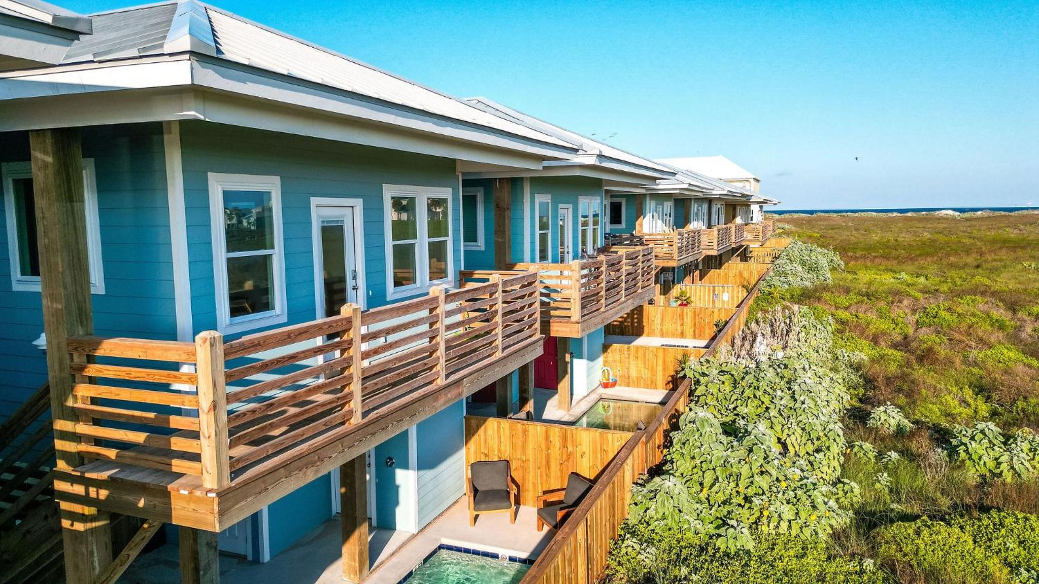 Beach to Bay - OCEAN VIEWS! Private Pool! view 4