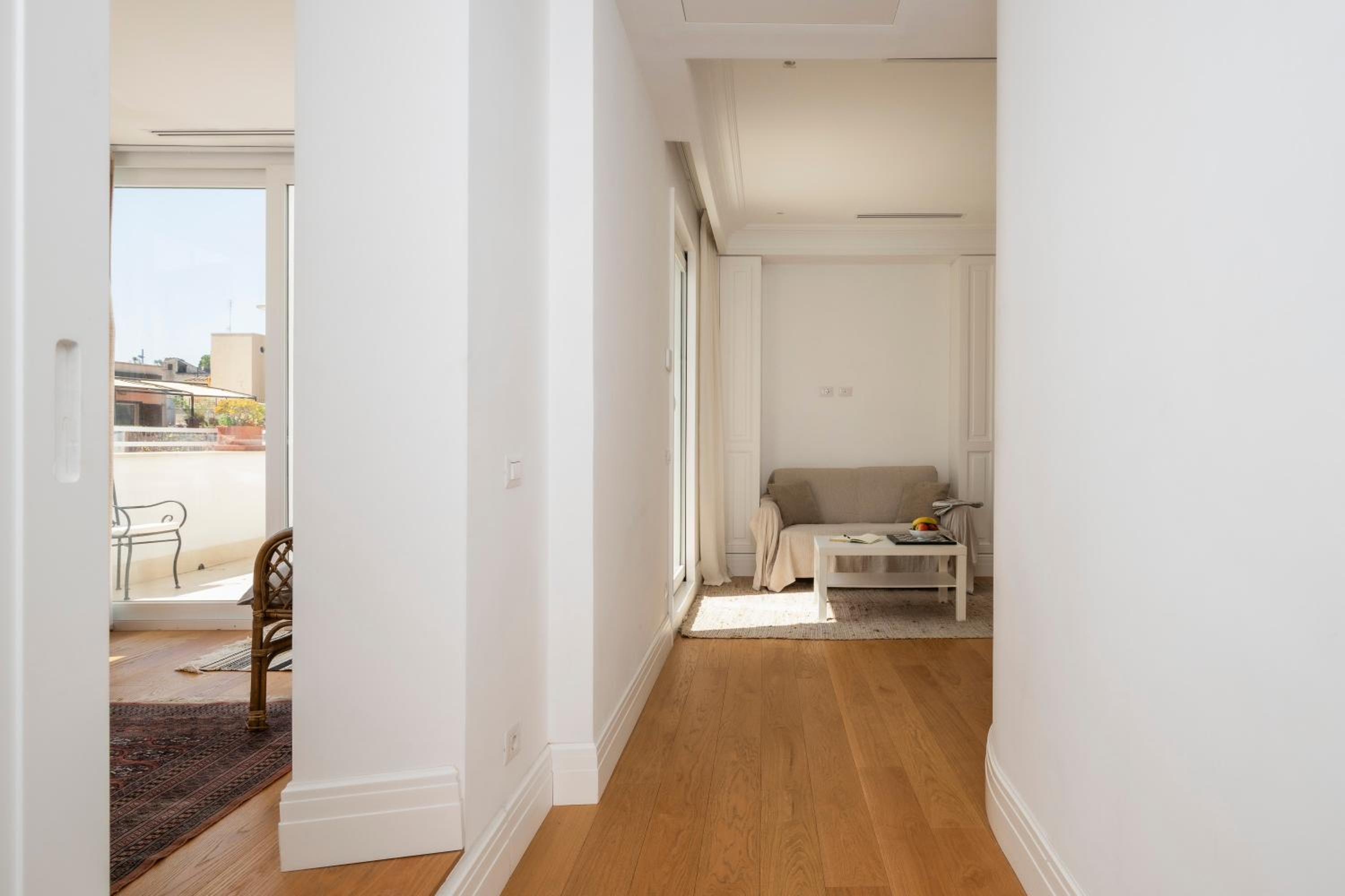 Monti Zen Penthouse-ZENO57