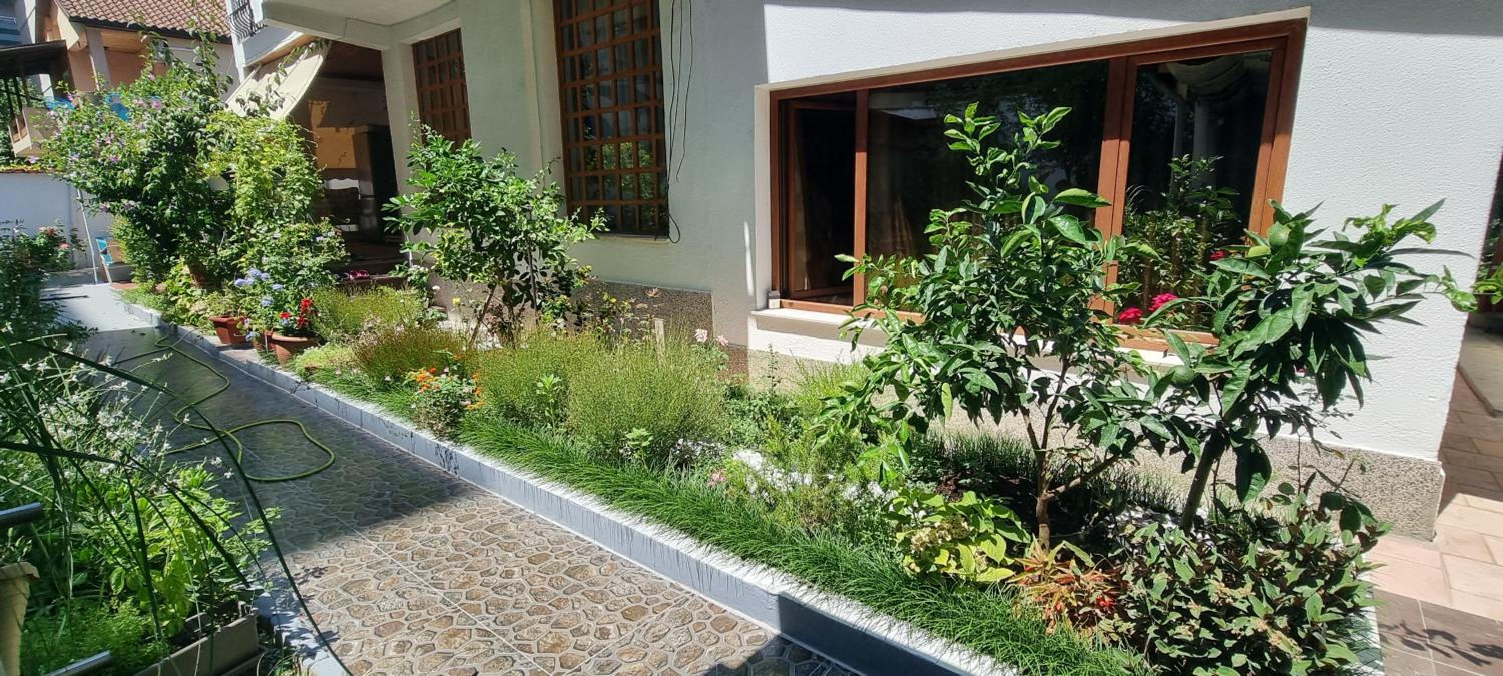 Garden Guest House