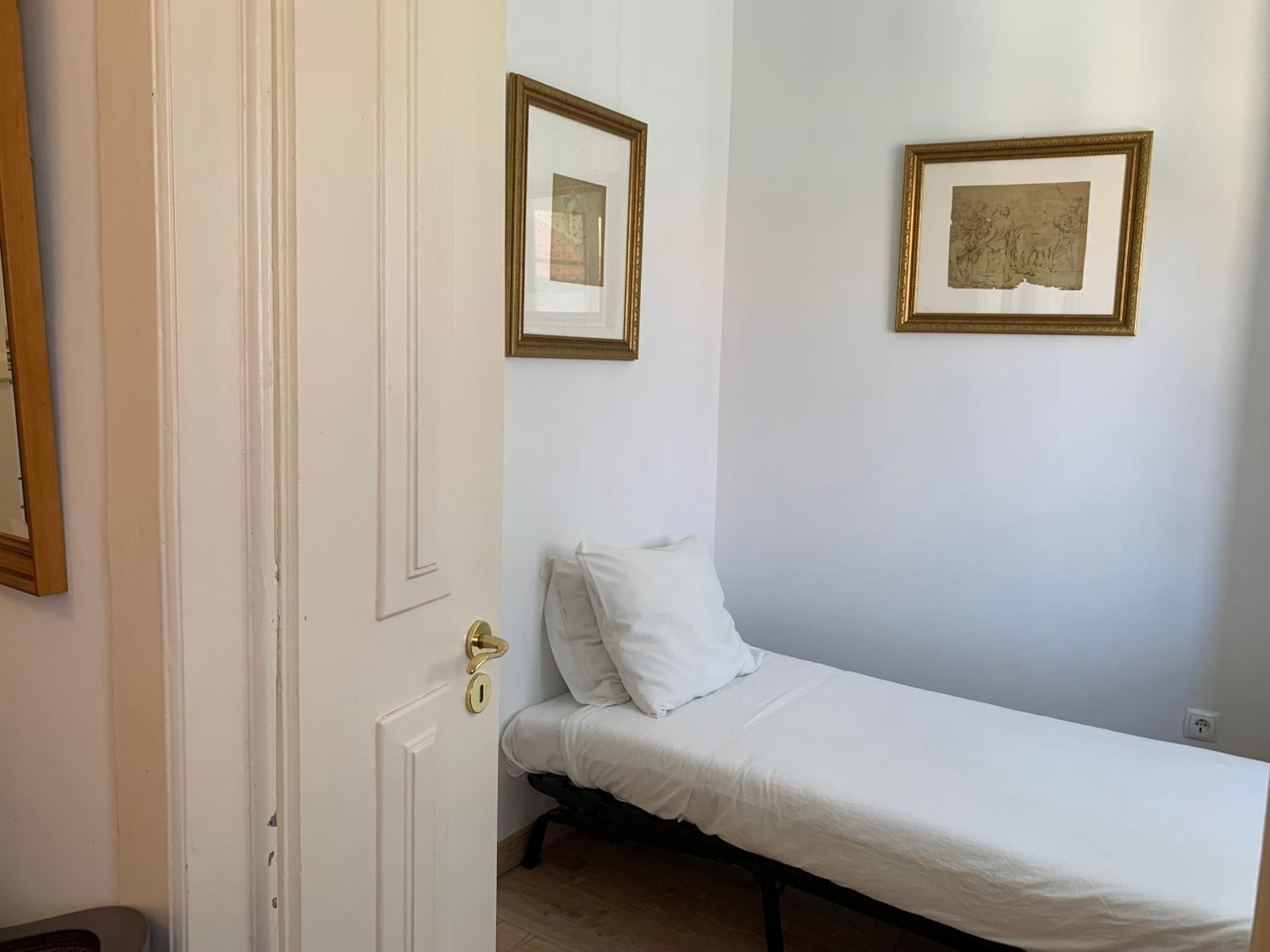 Discovery Apartment Estrela