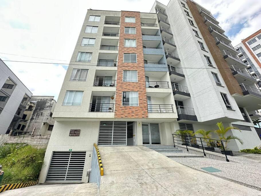 K504-Apartaestudio ubicado en Barrio la Castellana