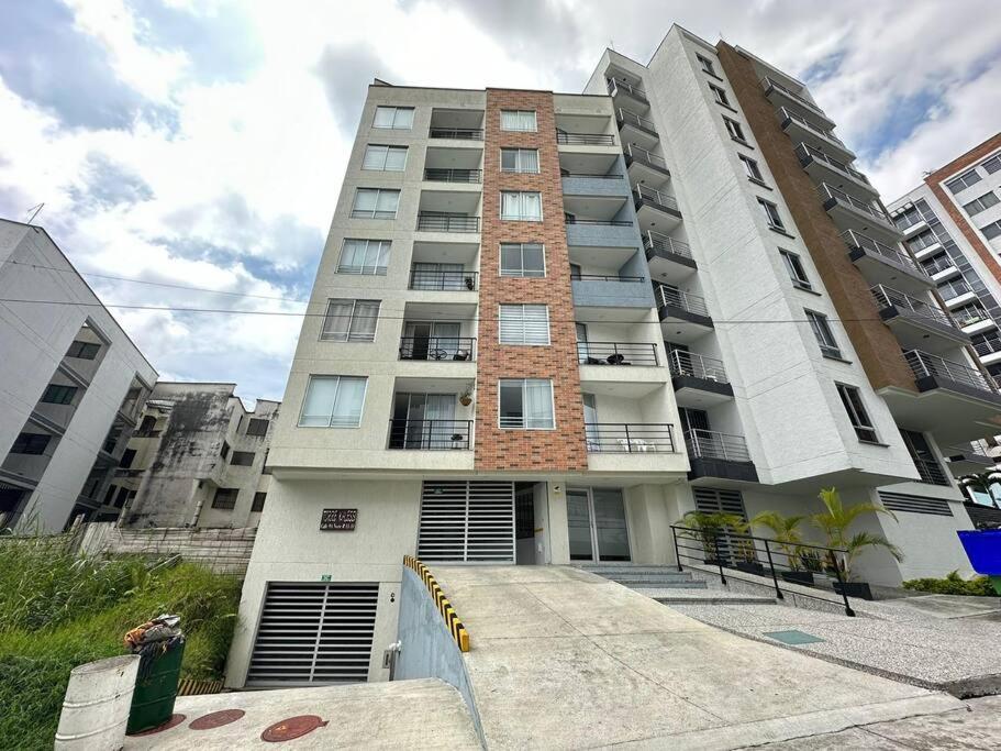 K504-Apartaestudio ubicado en Barrio la Castellana