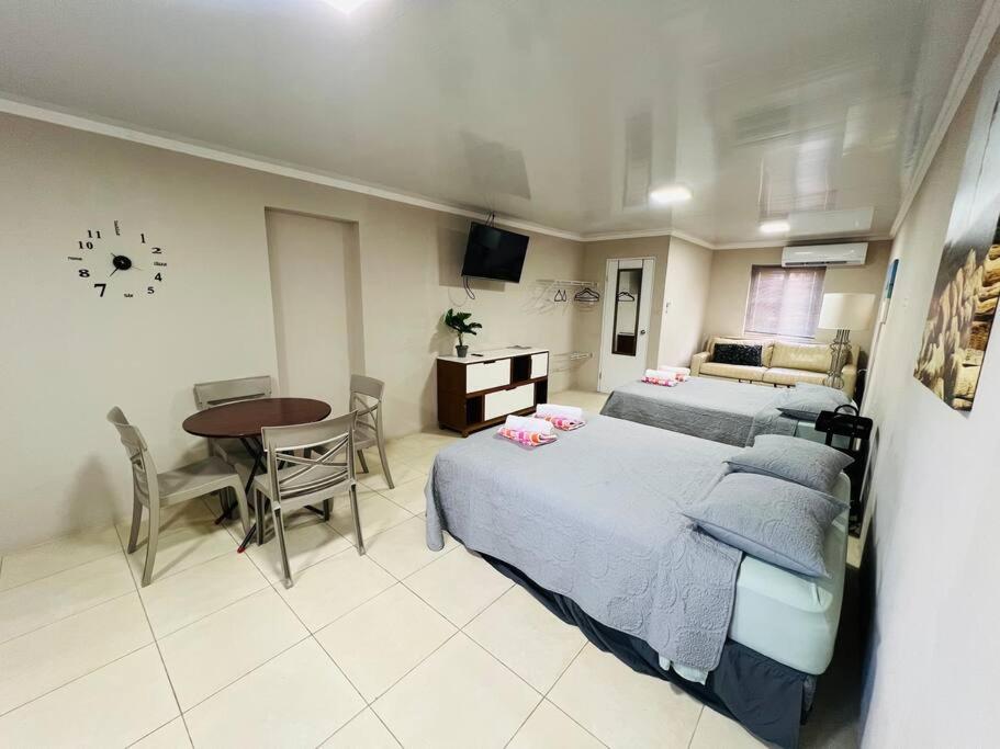 The Gold Vacation Apartments & Villa Aruba