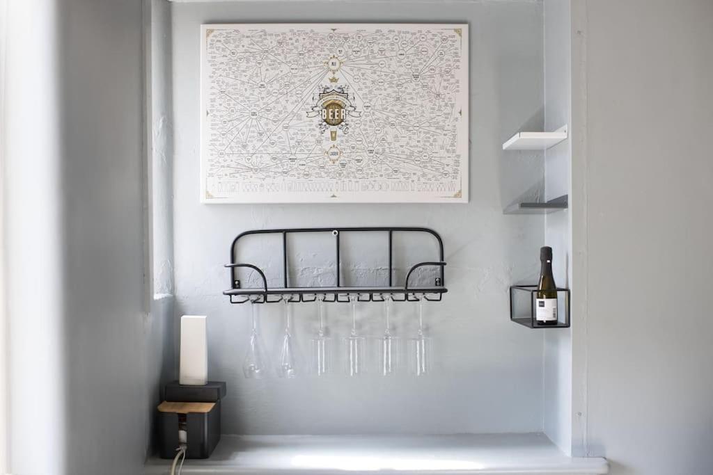 Top-Floor Covent Garden Flat