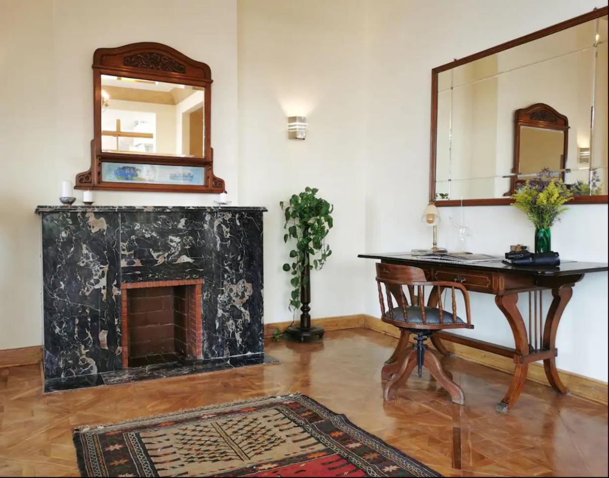 Luxury On the Nile - Zamalek Apartments
