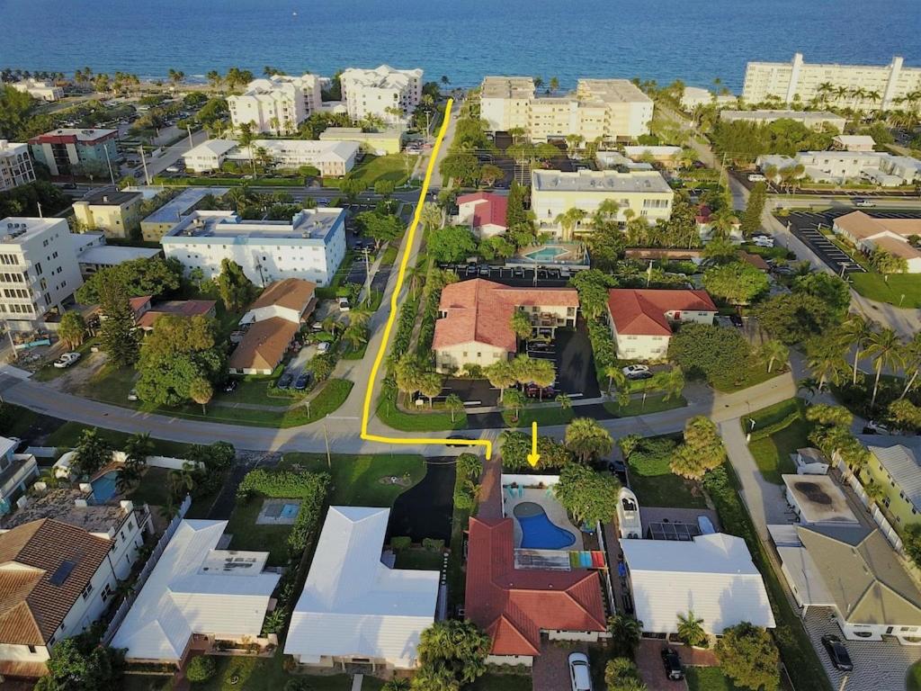 Charming Beach House w/Private Pool Paradise~WALK TO BEACH