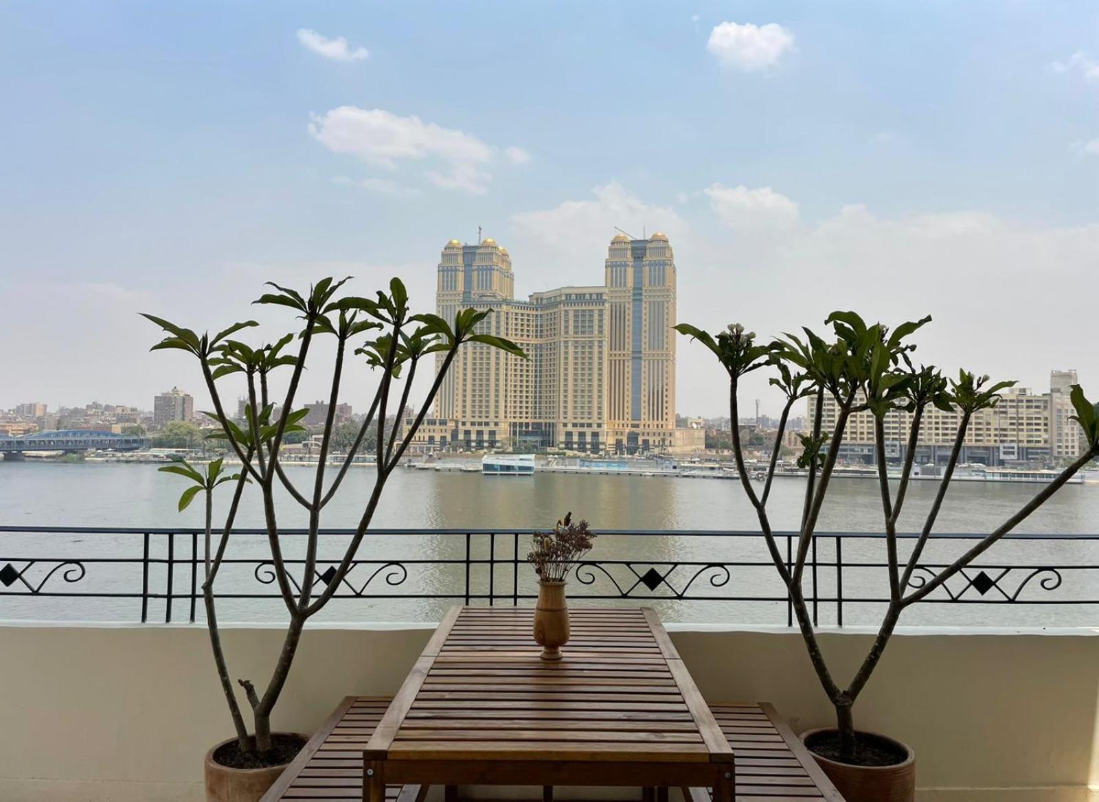 Luxury On the Nile - Zamalek Apartments