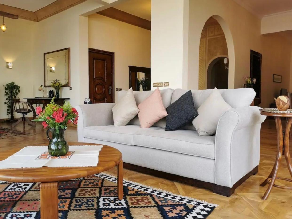 Luxury On the Nile - Zamalek Apartments