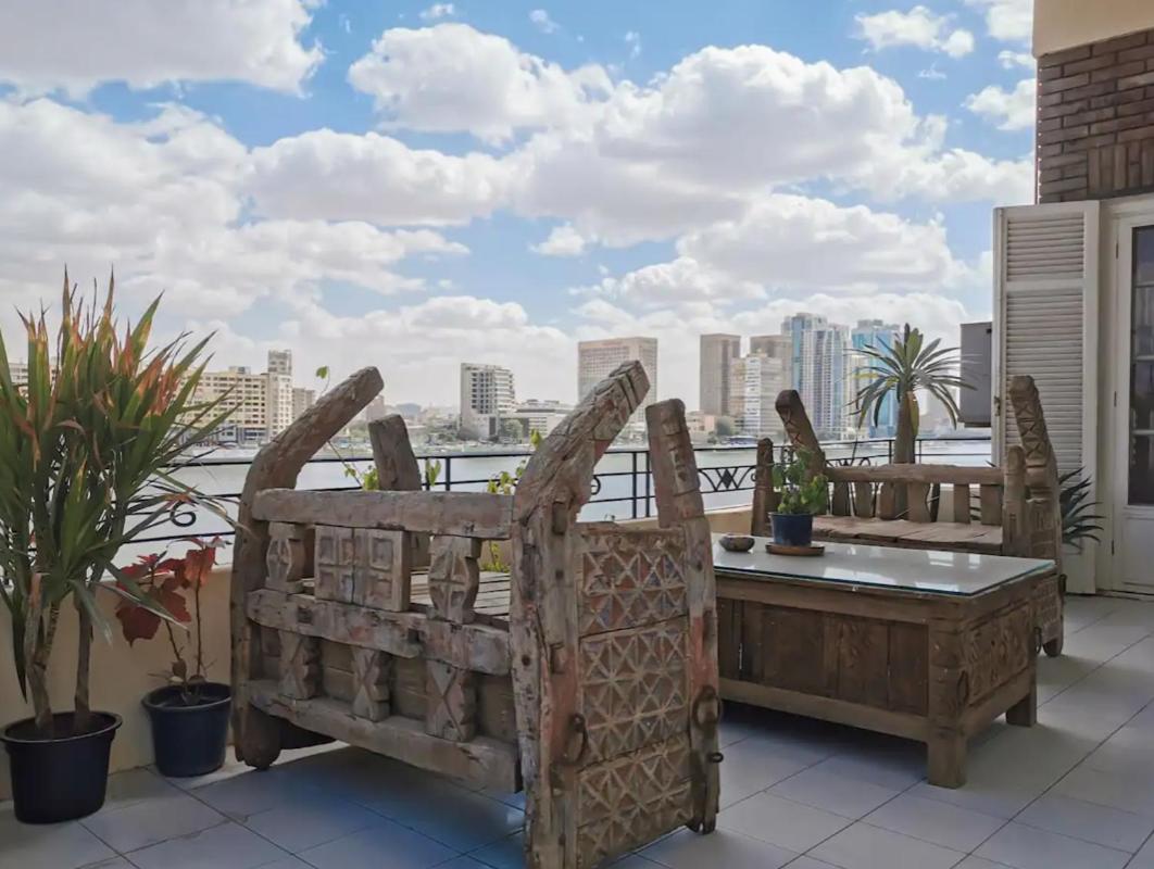 Luxury On the Nile - Zamalek Apartments