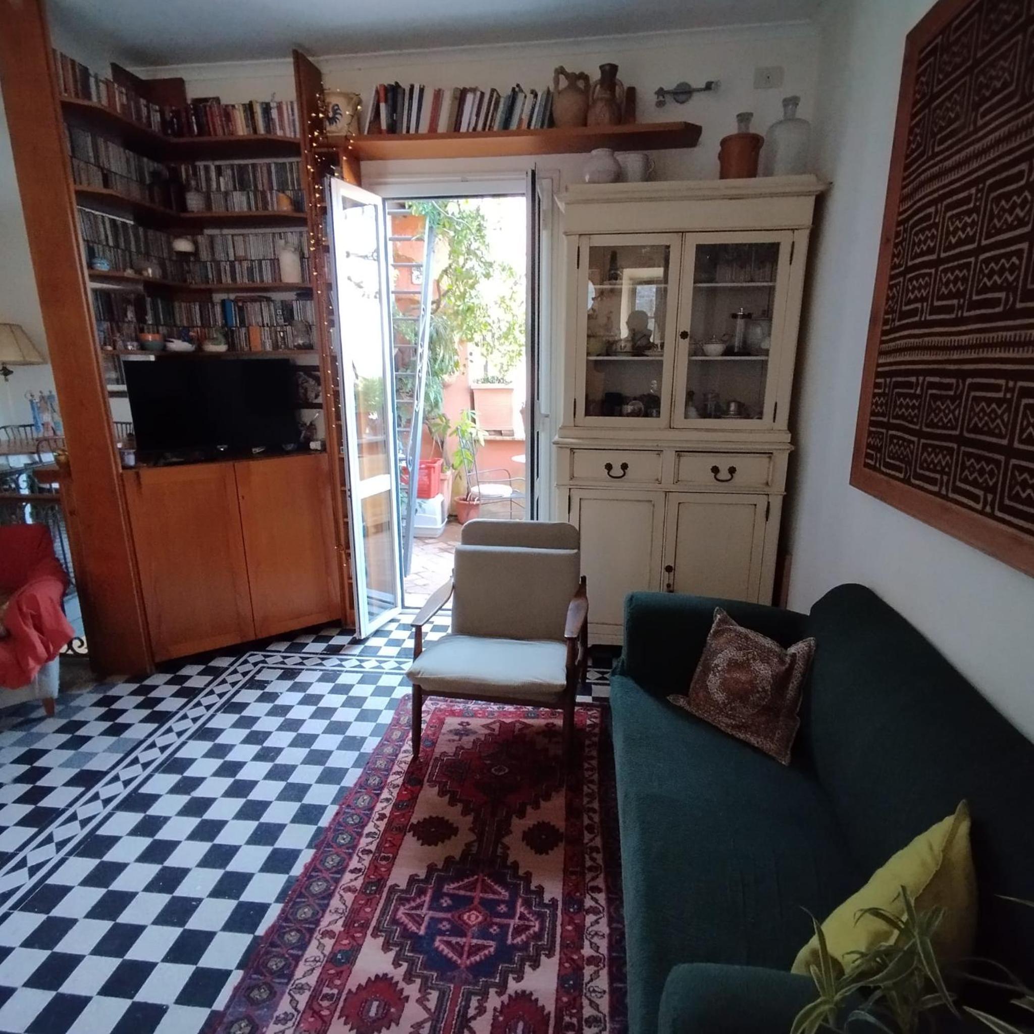 Photo 12