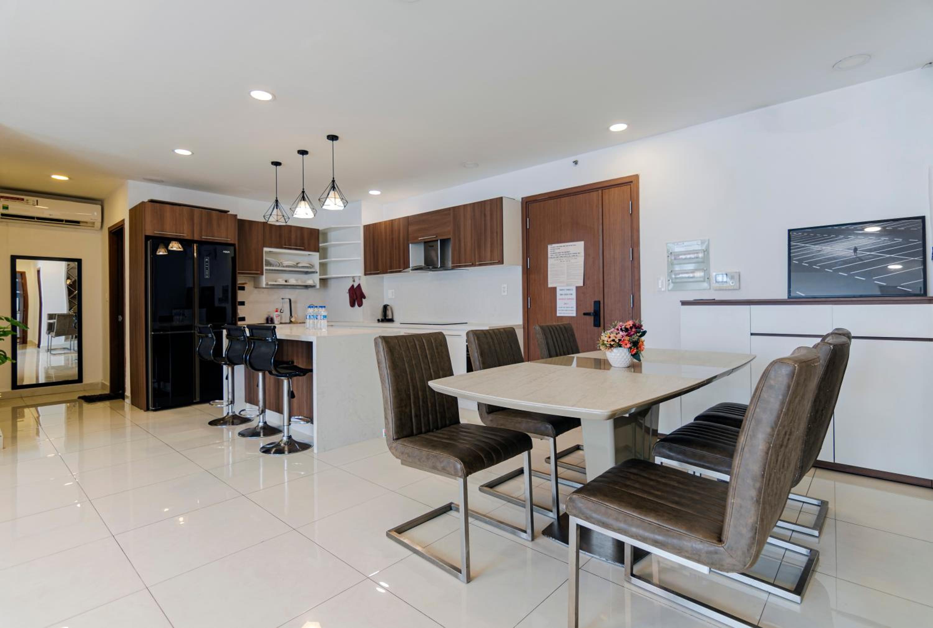 The Luxury GRAND RIVERSIDE Apartment City Center