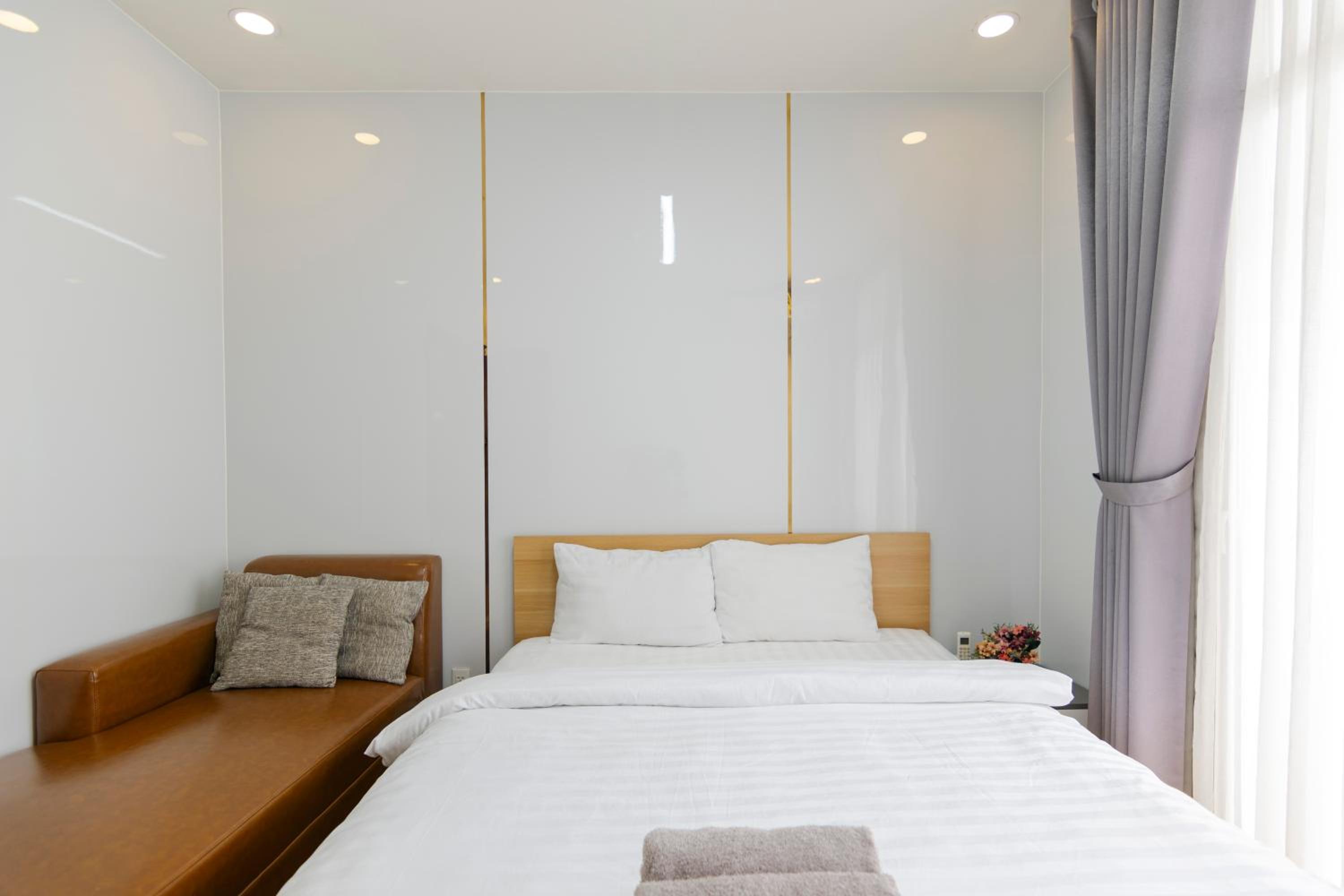 The Luxury GRAND RIVERSIDE Apartment City Center