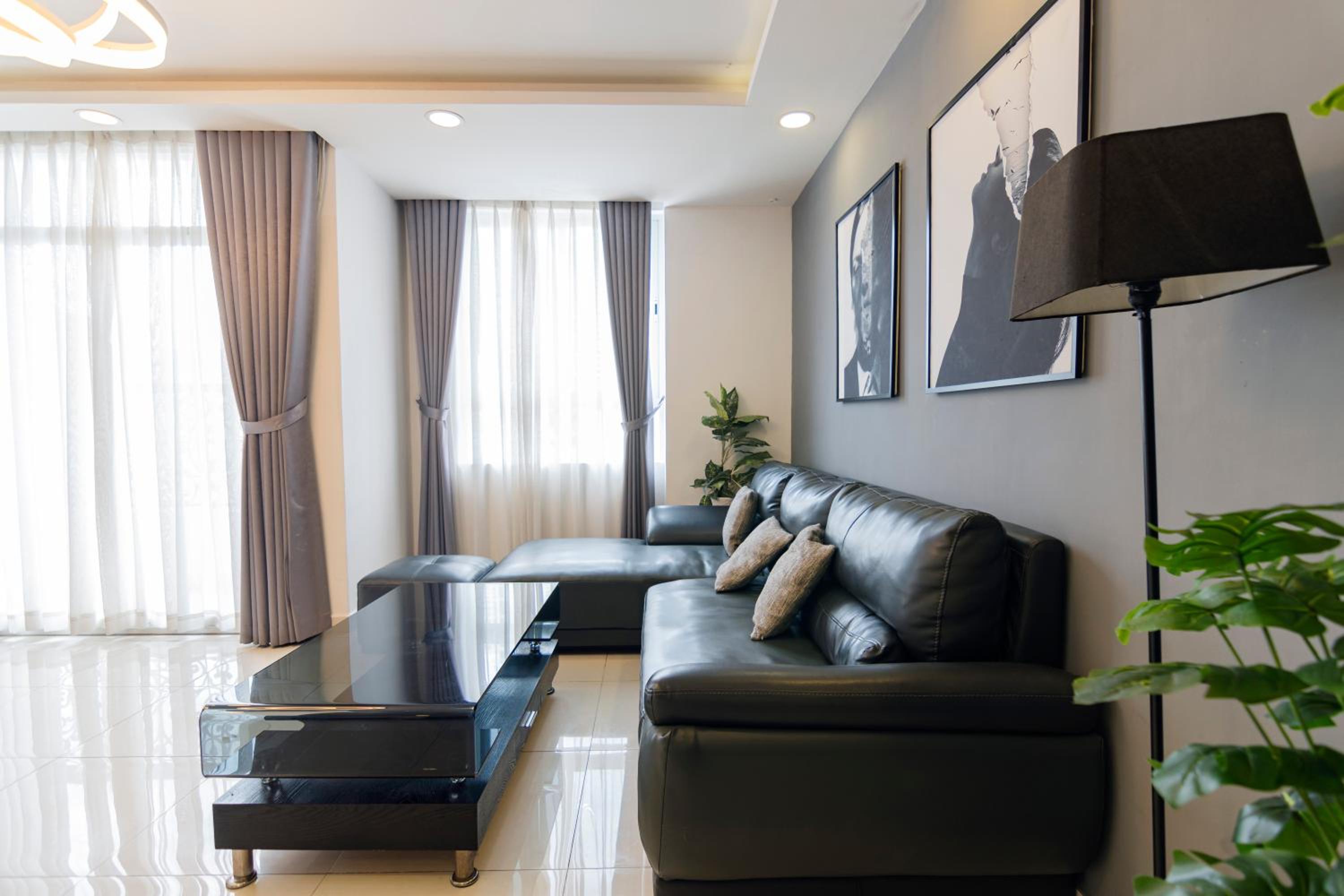 The Luxury GRAND RIVERSIDE Apartment City Center
