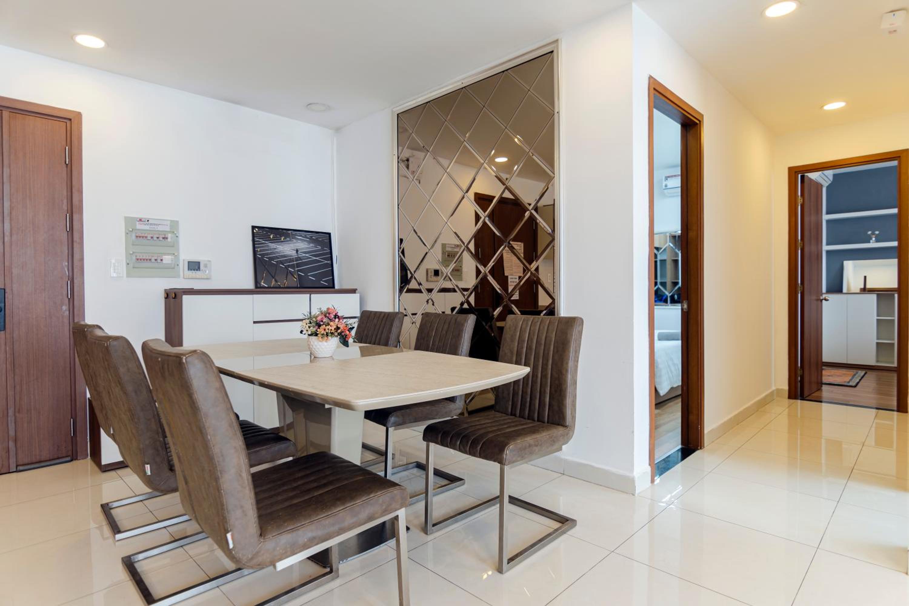 The Luxury GRAND RIVERSIDE Apartment City Center