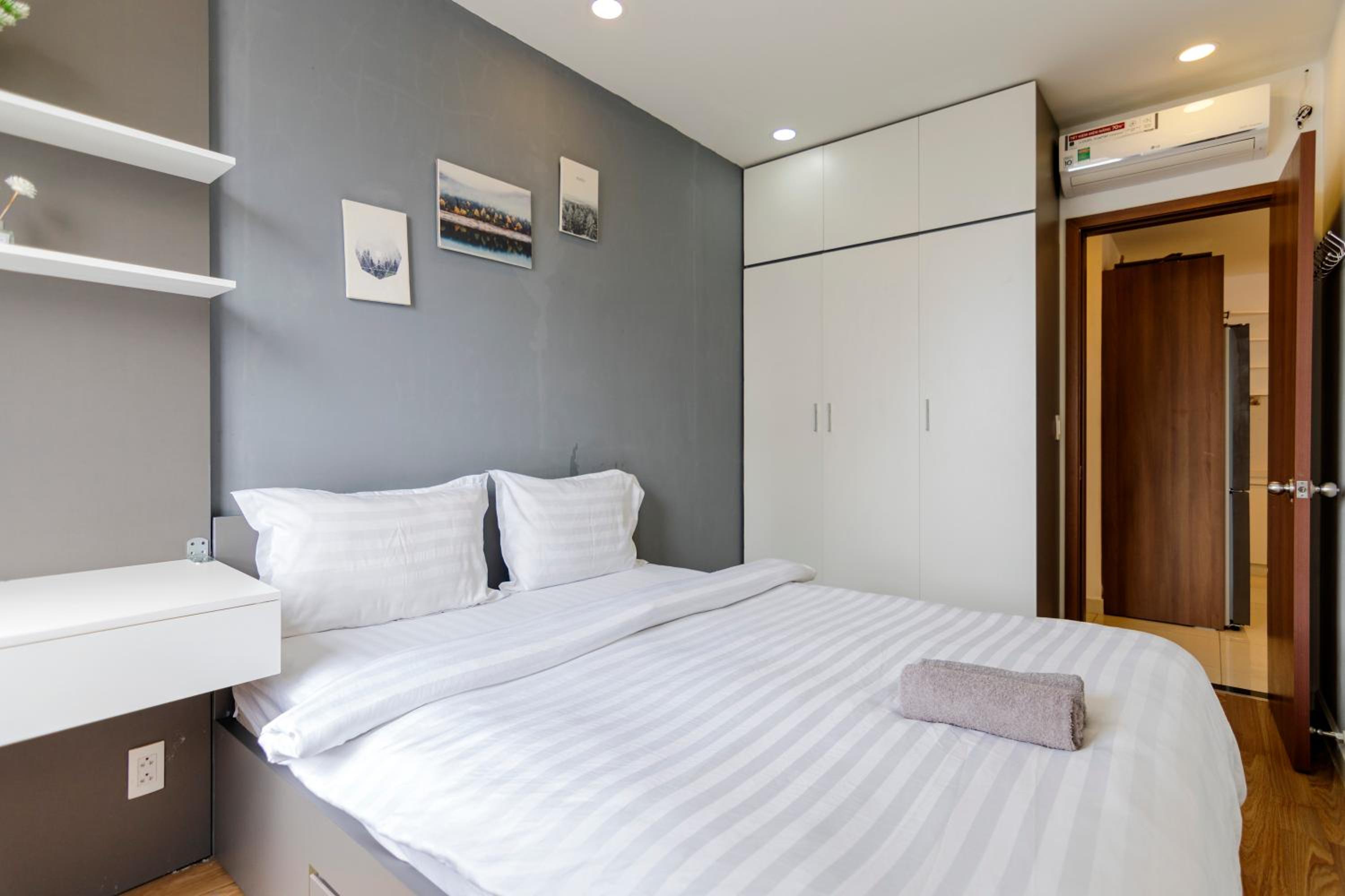 The Luxury GRAND RIVERSIDE Apartment City Center