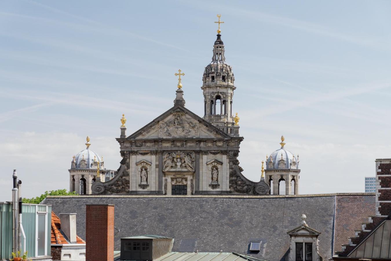 Mooi licht appartement in bruisend Antwerpen!