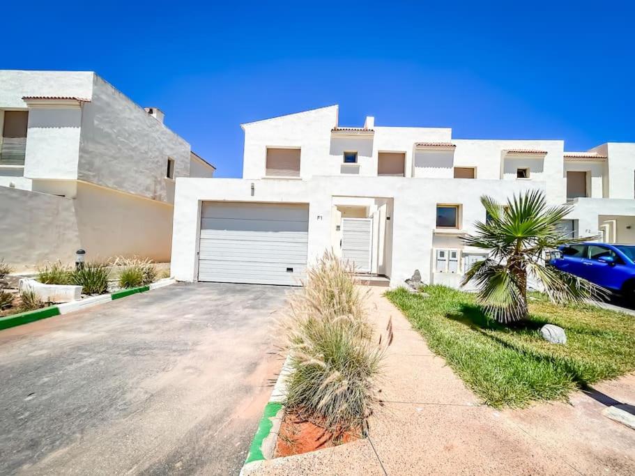 Villa de luxe résidence front de mer 50m de la mer view 5
