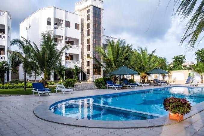 Nallahs apartments