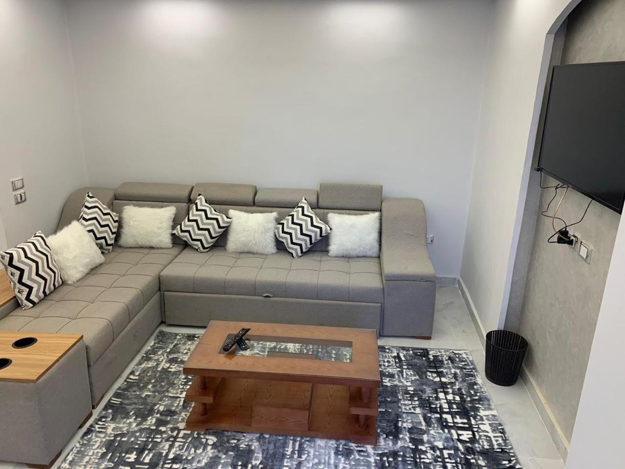 Super lux apartment