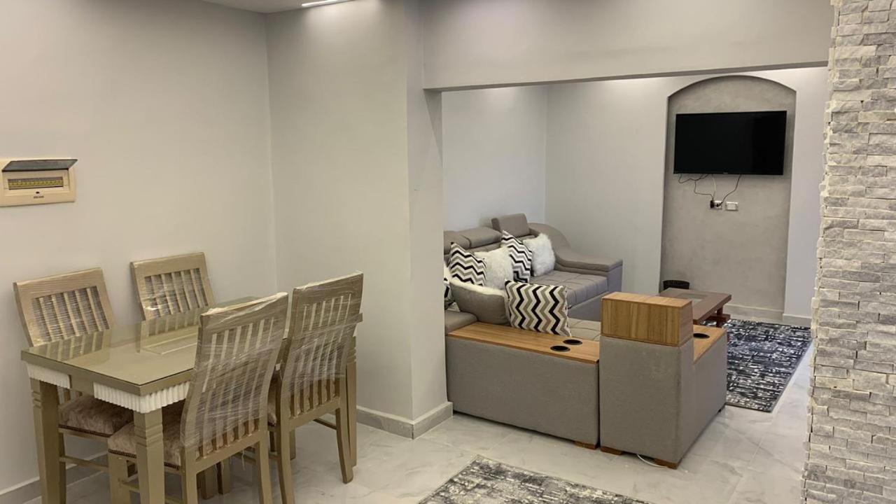 Super lux apartment