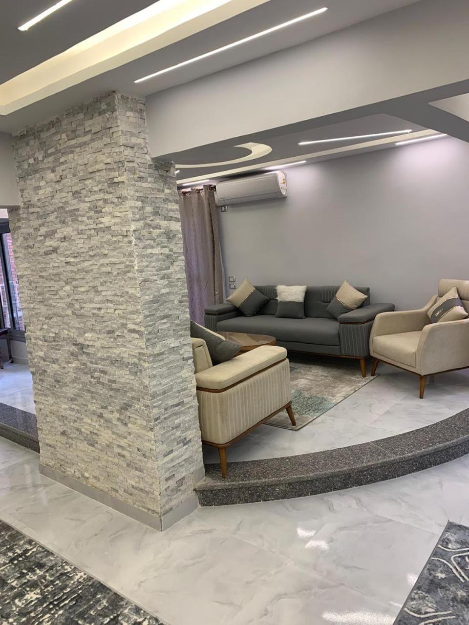 Super lux apartment