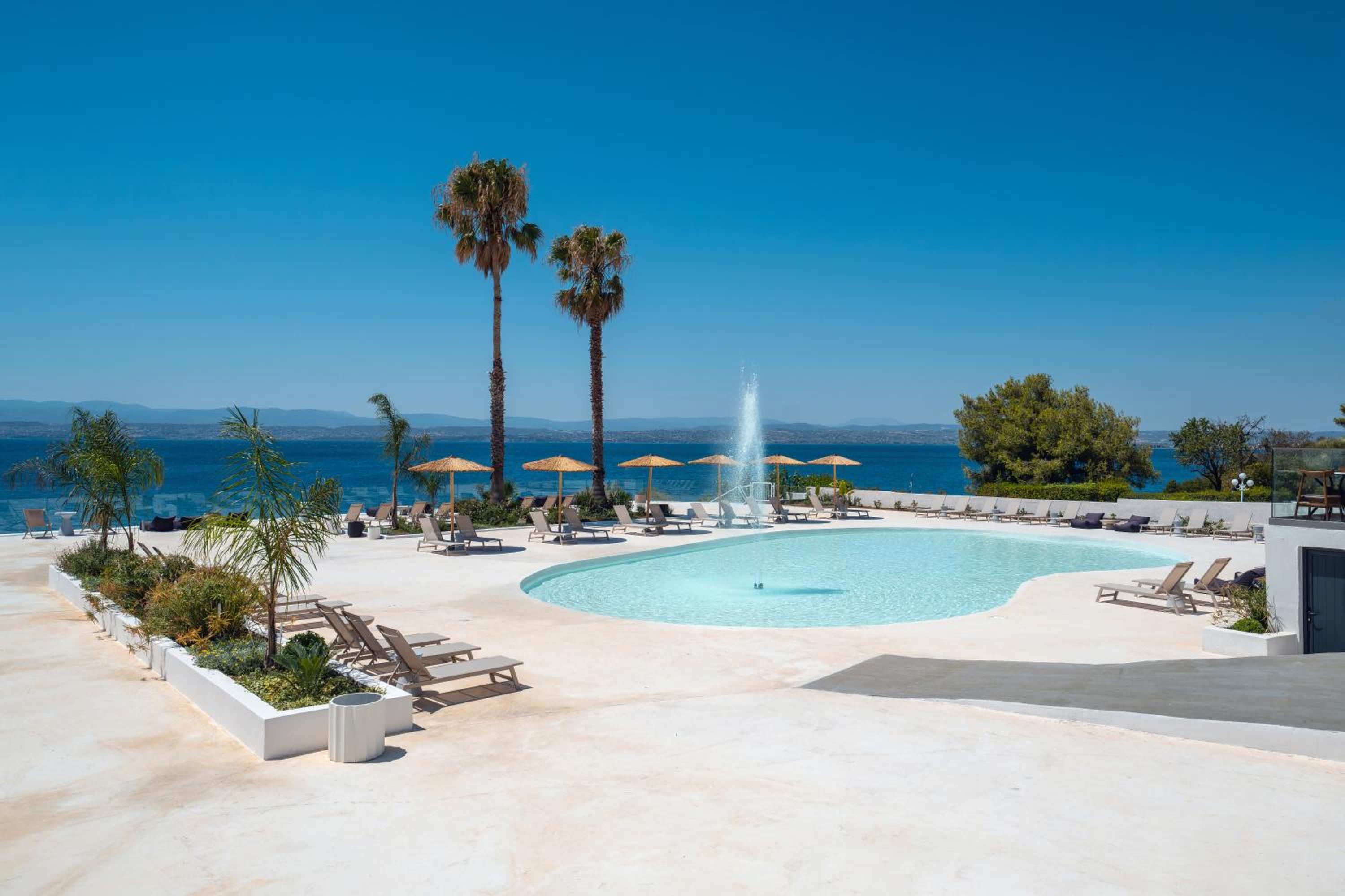 Elion Seaside Resort