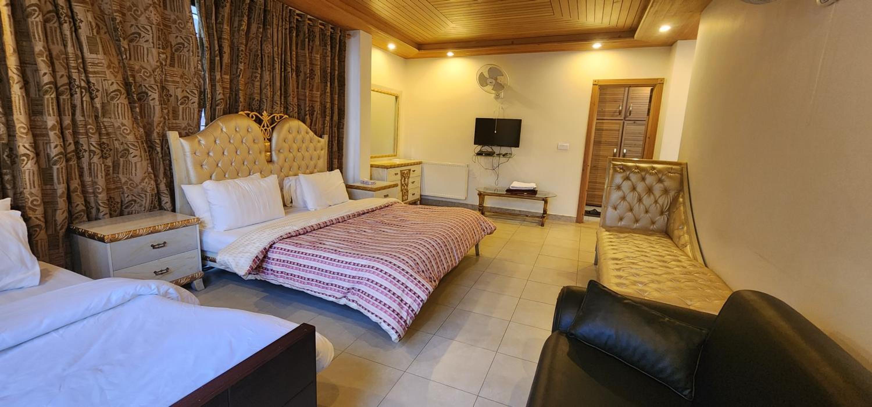 Haven Lodge Bhurban Murree by Haven Holiday Homes - 6BR Luxury Home for Family or Group Stay view 2