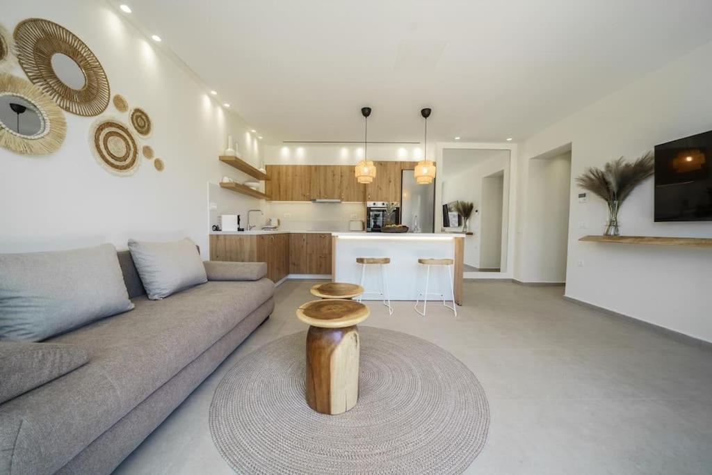 Elaia Luxury Villas view 5