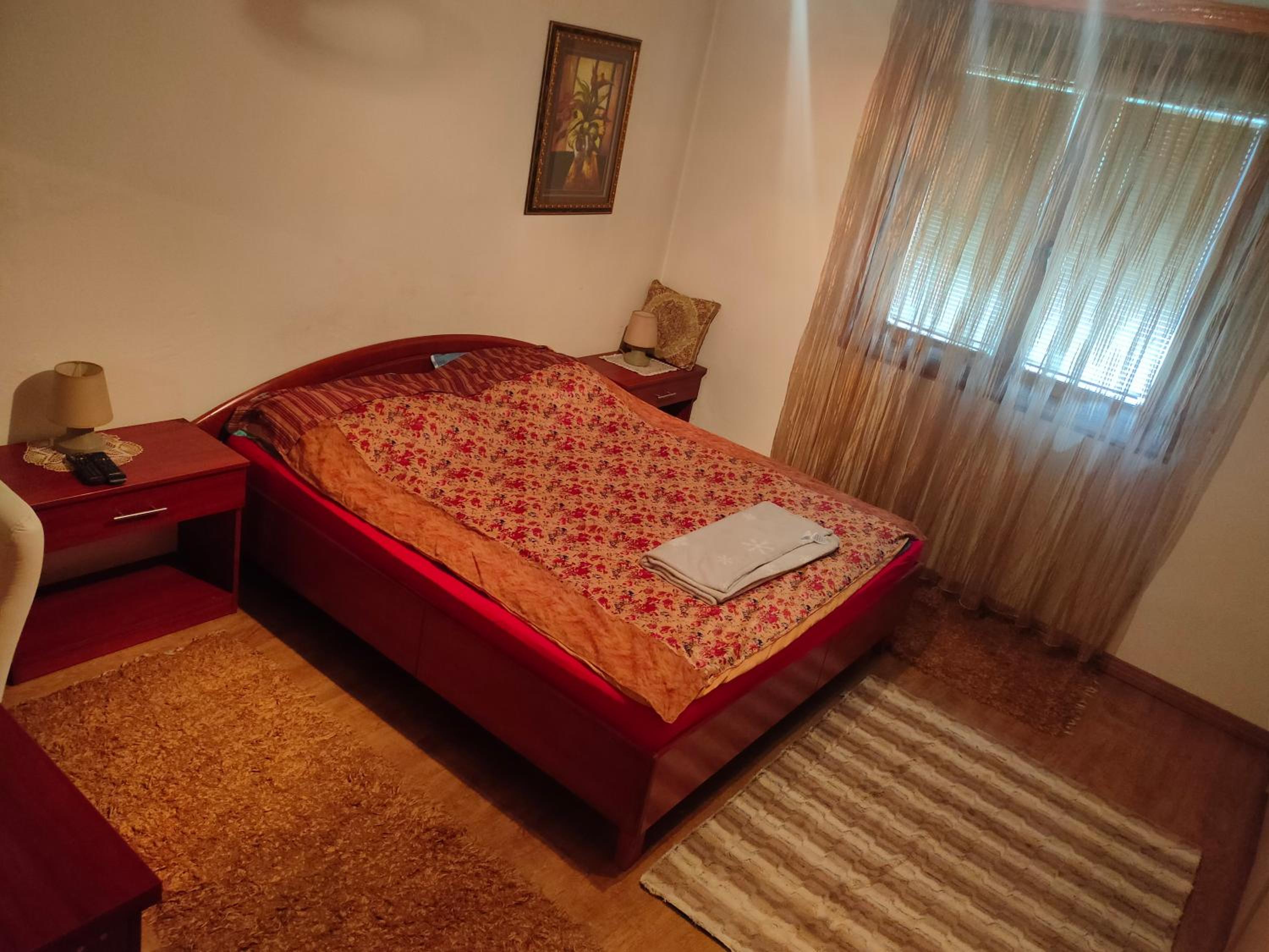 ETNO House