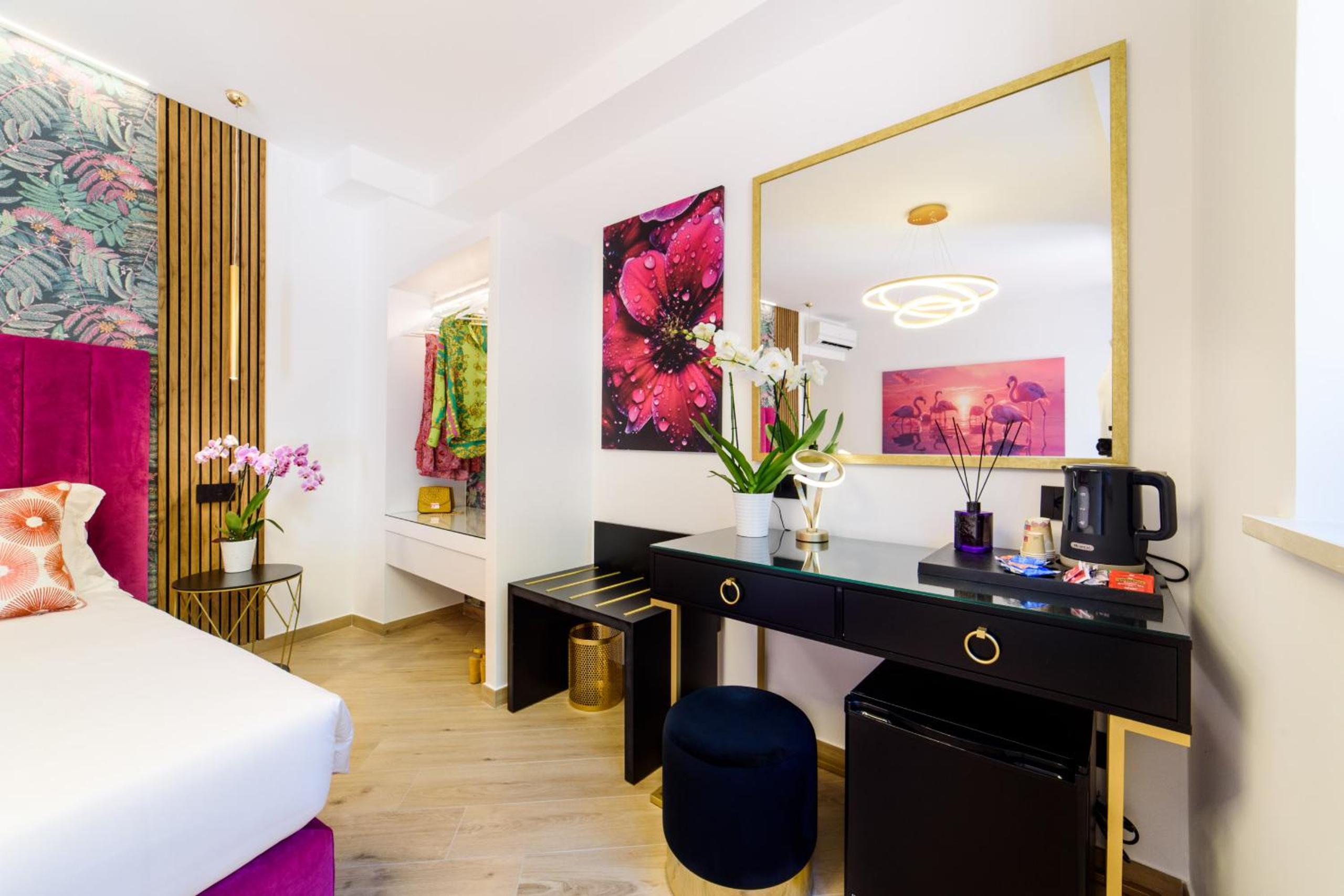 hotel room