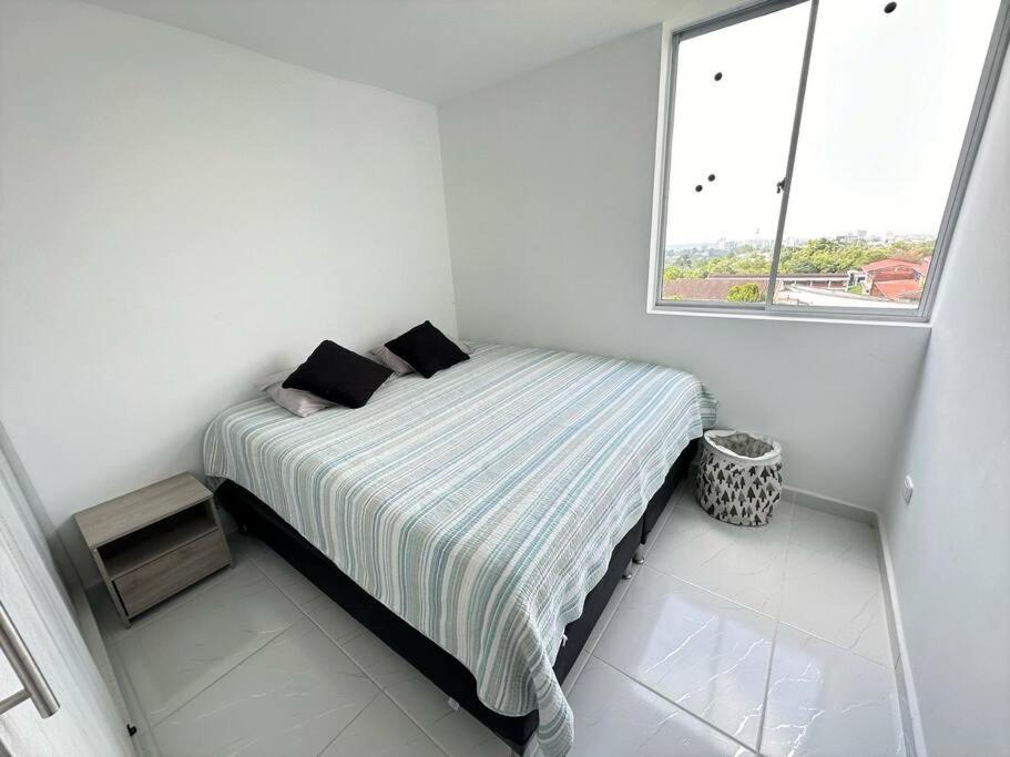 San luis-Lindo Apartaestudio sector norte Armenia
